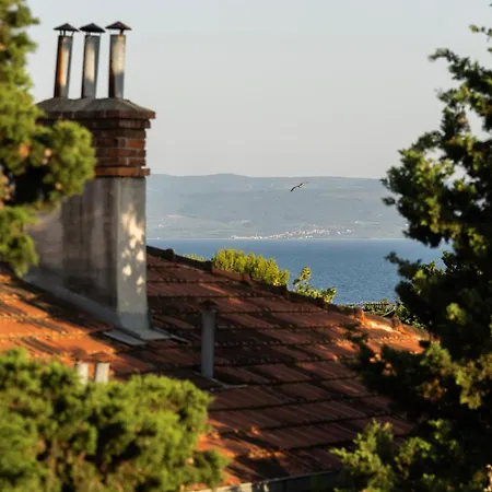 Διαμέρισμα Sun Firule